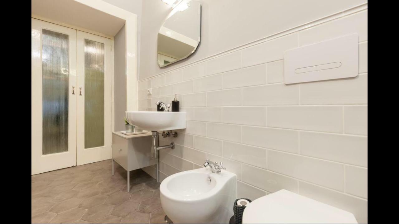 Duomo 22 Apartment Наполи Екстериор снимка