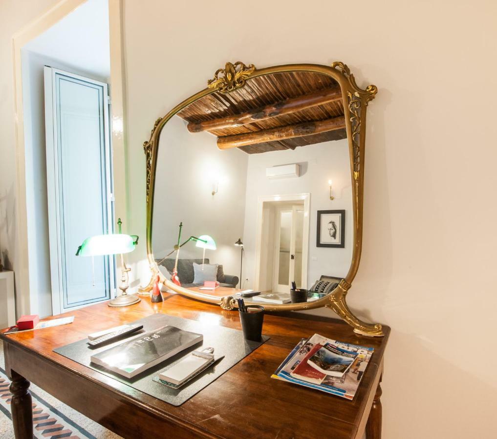 Duomo 22 Apartment Наполи Екстериор снимка
